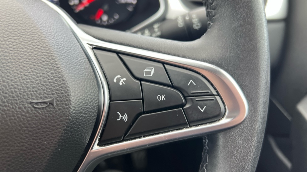 Used Renault Captur 2022 for sale - 76015030: Photo 22
