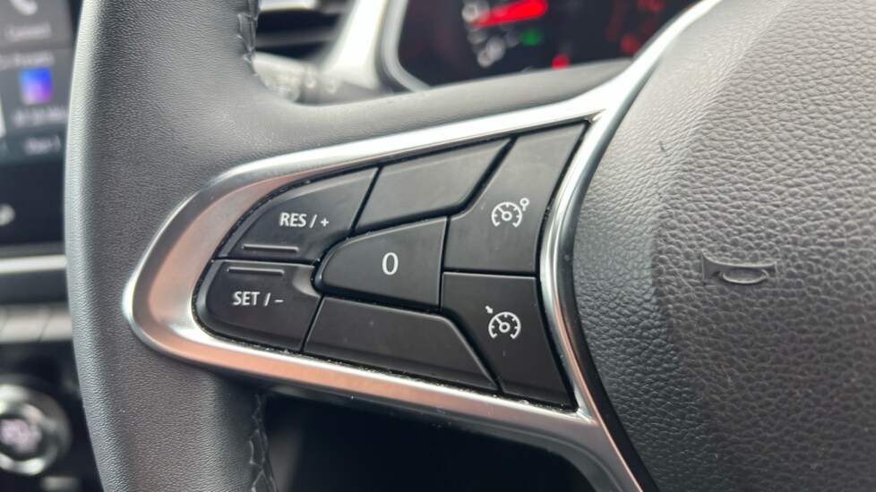 Used Renault Captur 2022 for sale - 76015030: Photo 23