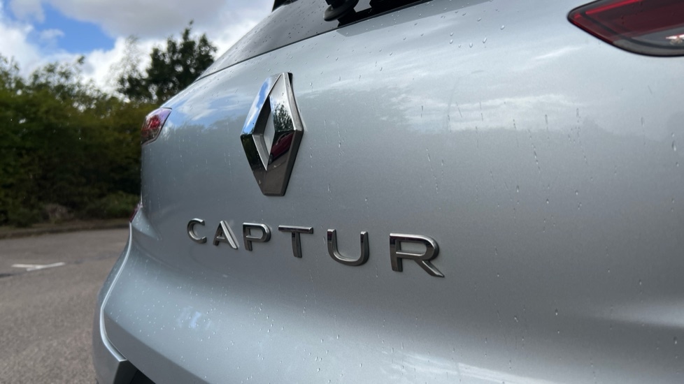 Used Renault Captur 2022 for sale - 76015030: Photo 46