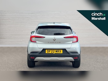 Used Renault Captur 2022 for sale - 76015030: Photo