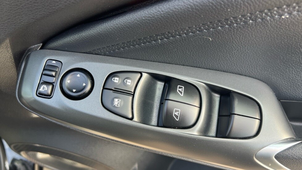 Used Nissan Juke 2024 for sale - 76079238: Photo 32