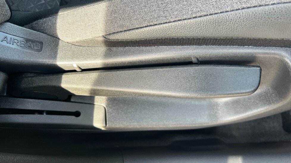 Used Nissan Juke 2024 for sale - 76079238: Photo 34