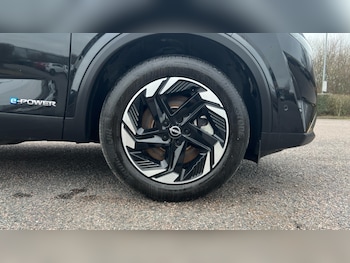 Used Nissan Qashqai 2024 for sale - 76948456: Photo