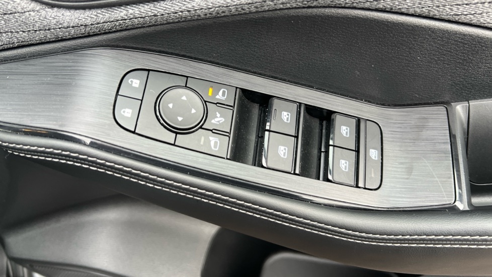 Used Nissan X-Trail 2023 for sale - 76942967: Photo 32