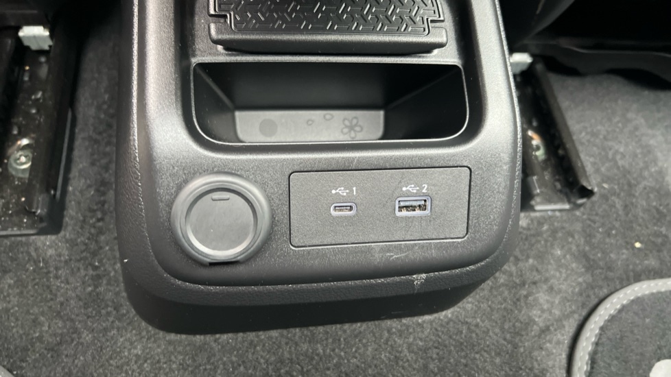 Used Nissan ARIYA 2025 for sale - 76487323: Photo 51