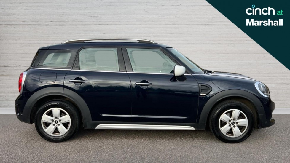 Used MINI Countryman 2019 for sale - 76552503: Photo 2