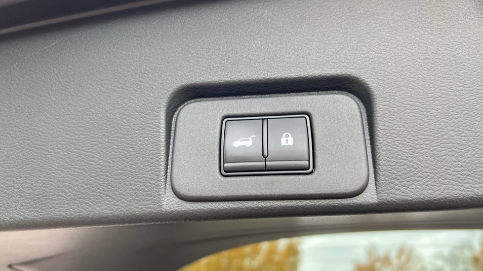 Used Nissan X-Trail 2024 for sale - 76635755: Photo 39