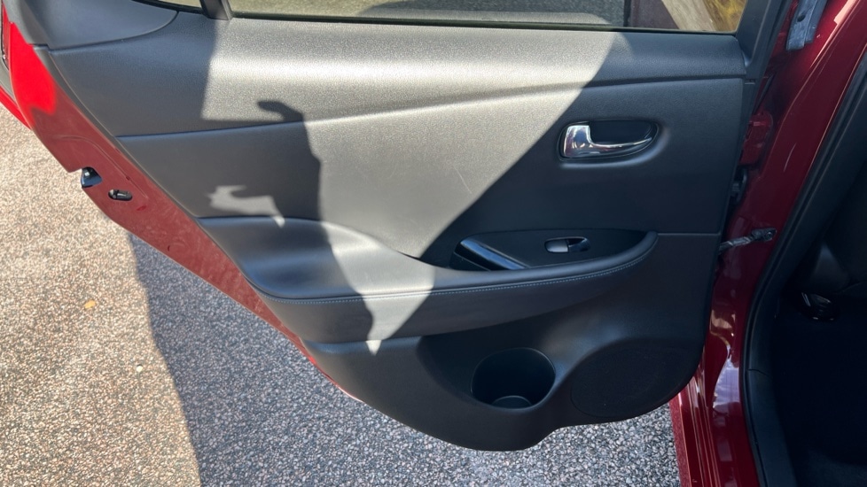 Used Nissan Leaf 2022 for sale - 76475024: Photo 20