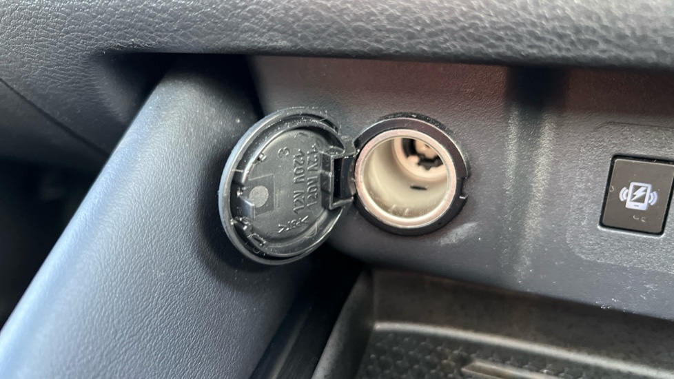 Used Nissan Qashqai 2022 for sale - 76061976: Photo 42