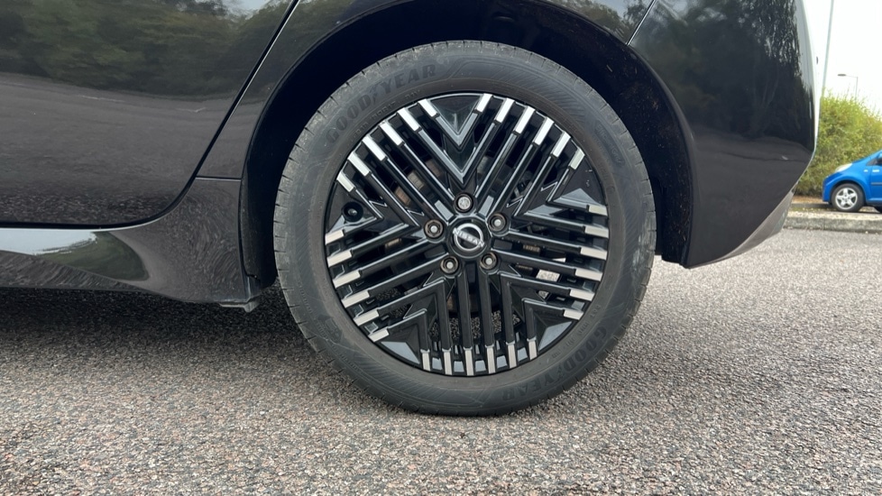 Used Nissan Leaf 2023 for sale - 76229423: Photo 23