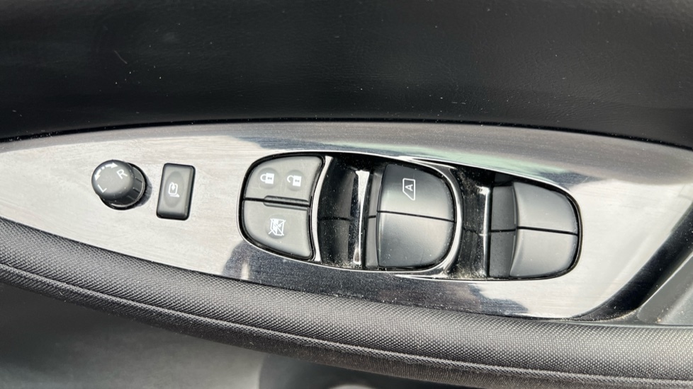 Used Nissan Leaf 2023 for sale - 76229423: Photo 32