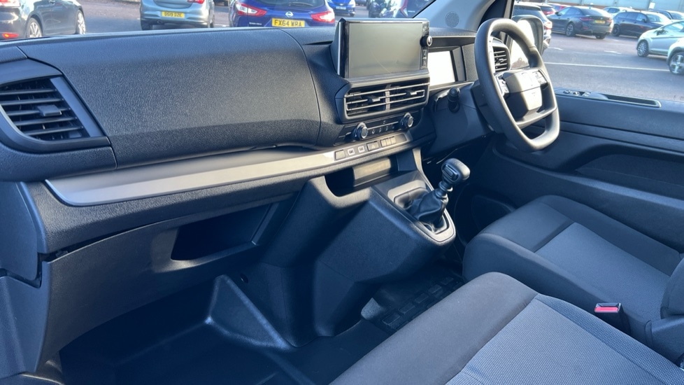 Used Peugeot Expert 2024 for sale - 76684211: Photo 10