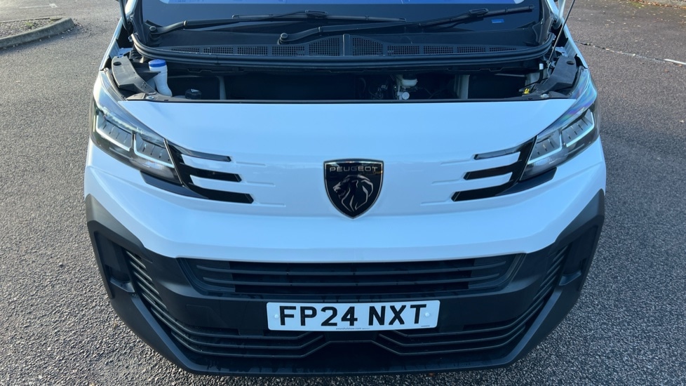 Used Peugeot Expert 2024 for sale - 76684211: Photo 16