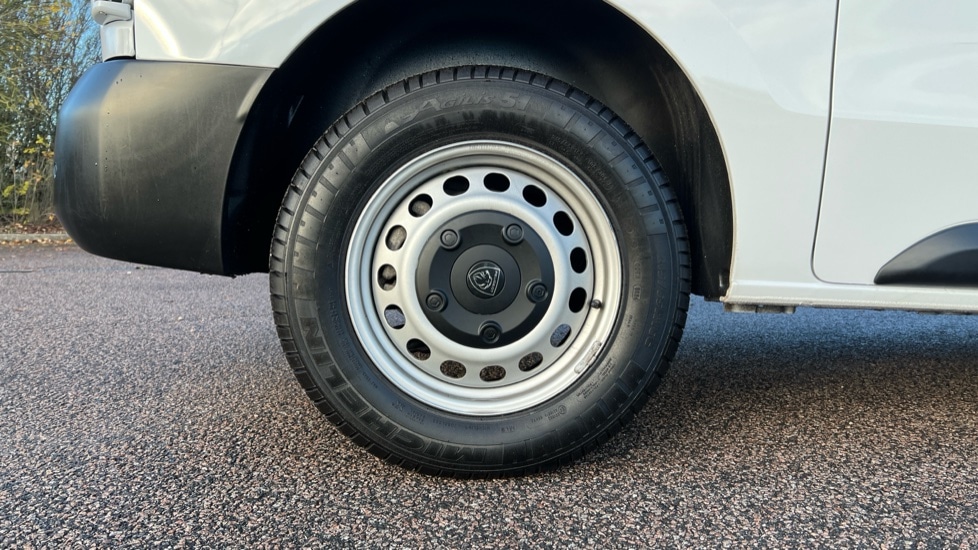 Used Peugeot Expert 2024 for sale - 76684211: Photo 18