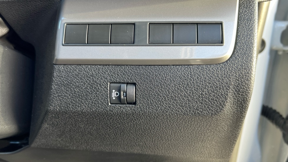 Used Peugeot Expert 2024 for sale - 76684211: Photo 31