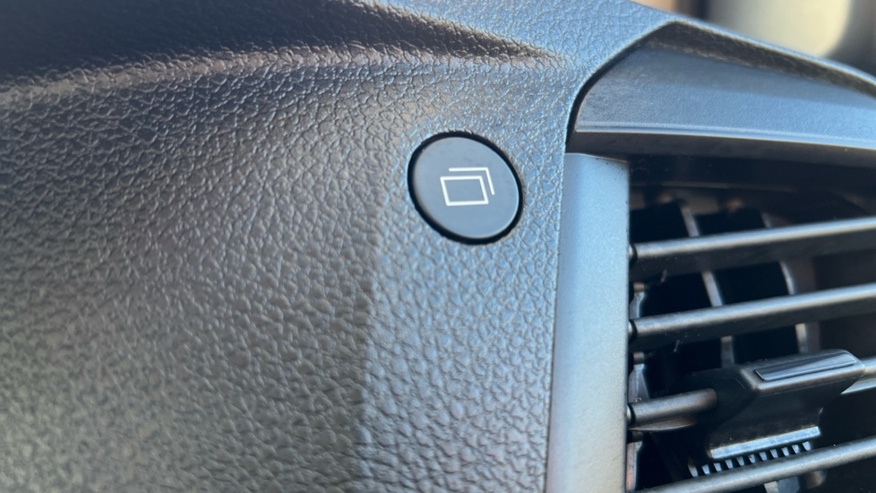 Used Peugeot Expert 2024 for sale - 76684211: Photo 37