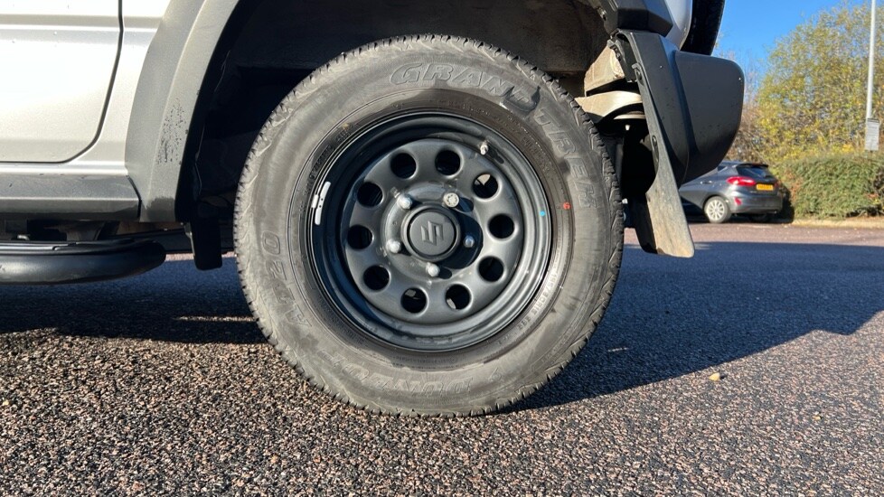 Used Suzuki Jimny 2023 for sale - 76609665: Photo 19