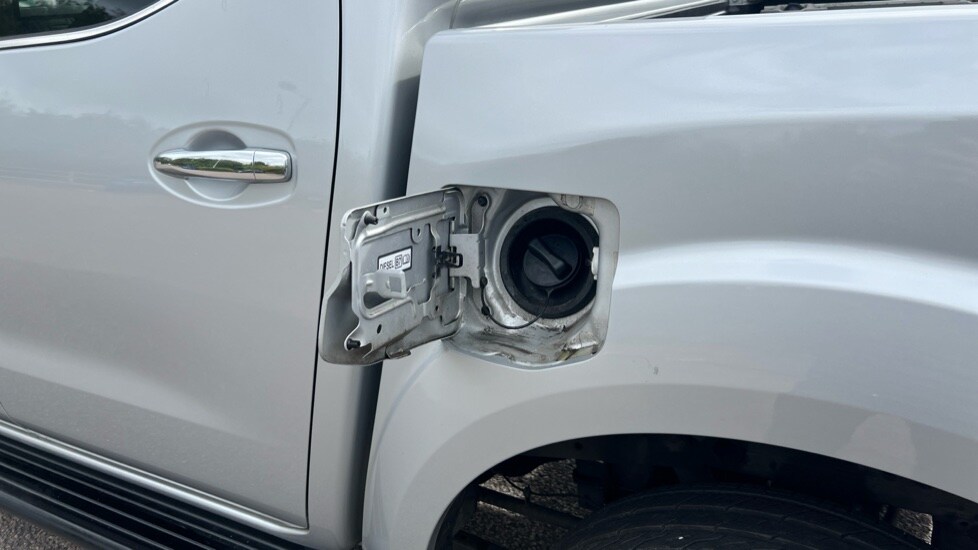 Used Nissan Navara 2021 for sale - 76161454: Photo 25