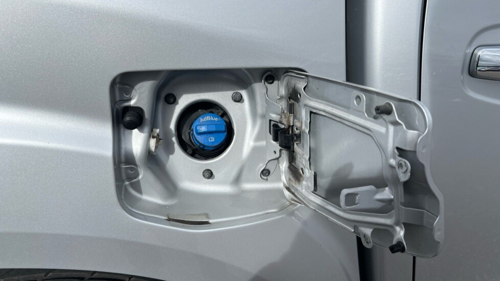 Used Nissan Navara 2021 for sale - 76161454: Photo 40