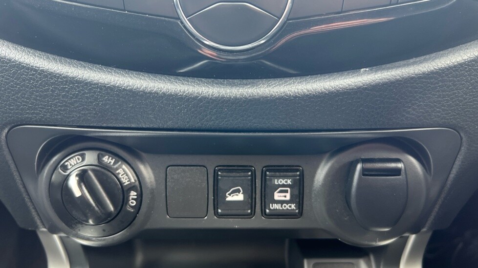 Used Nissan Navara 2021 for sale - 76161454: Photo 41