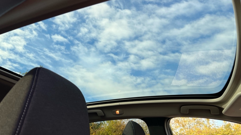 Used Nissan Qashqai 2022 for sale - 76312101: Photo 33