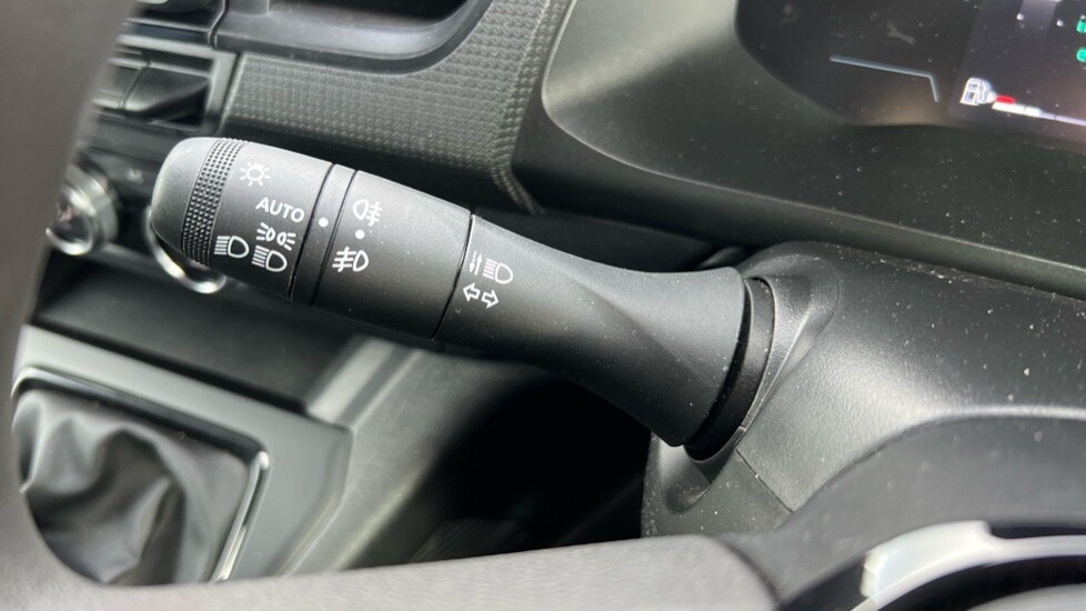 Used Nissan Other 2024 for sale - 76390020: Photo 29