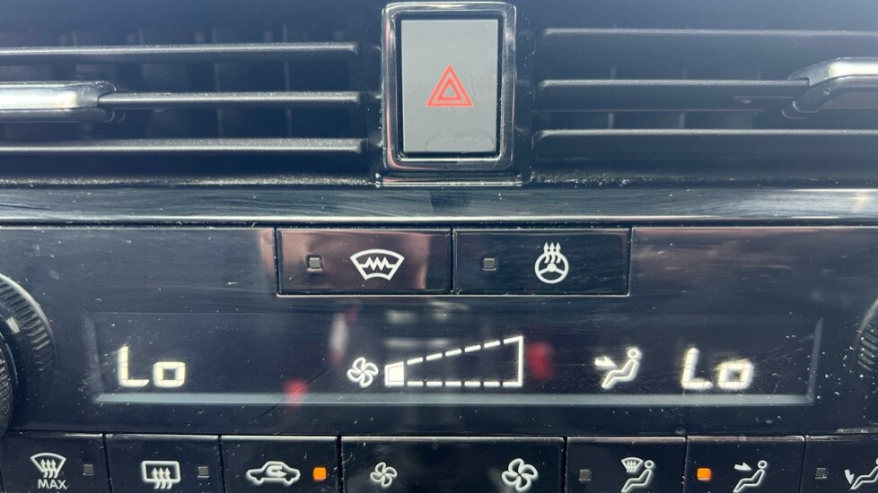 Used Nissan Qashqai 2022 for sale - 75702524: Photo 40