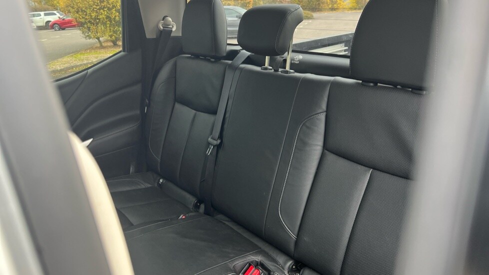 Used Nissan Navara 2018 for sale - 76375544: Photo 21