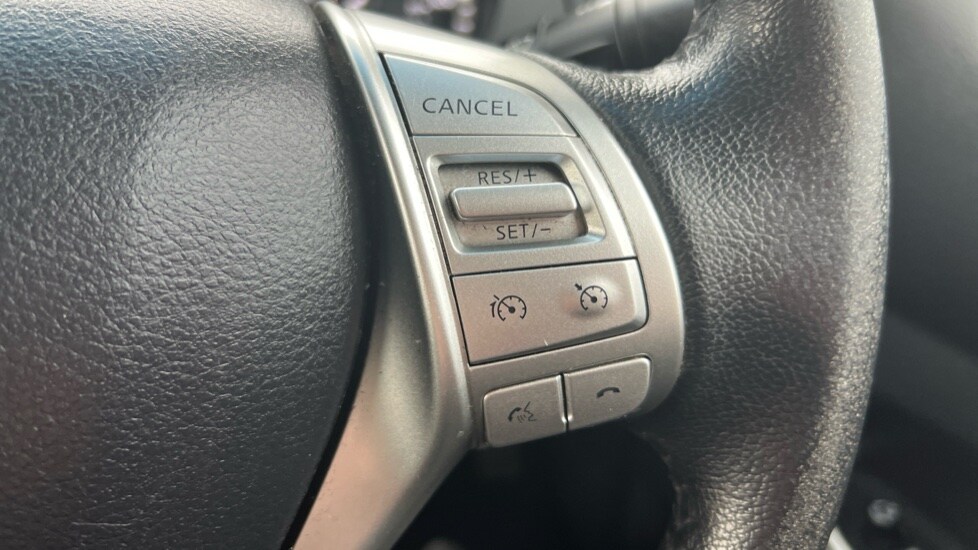 Used Nissan Navara 2018 for sale - 76375544: Photo 26