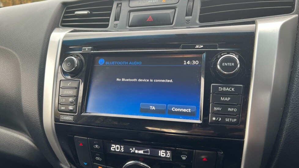 Used Nissan Navara 2018 for sale - 76375544: Photo 38