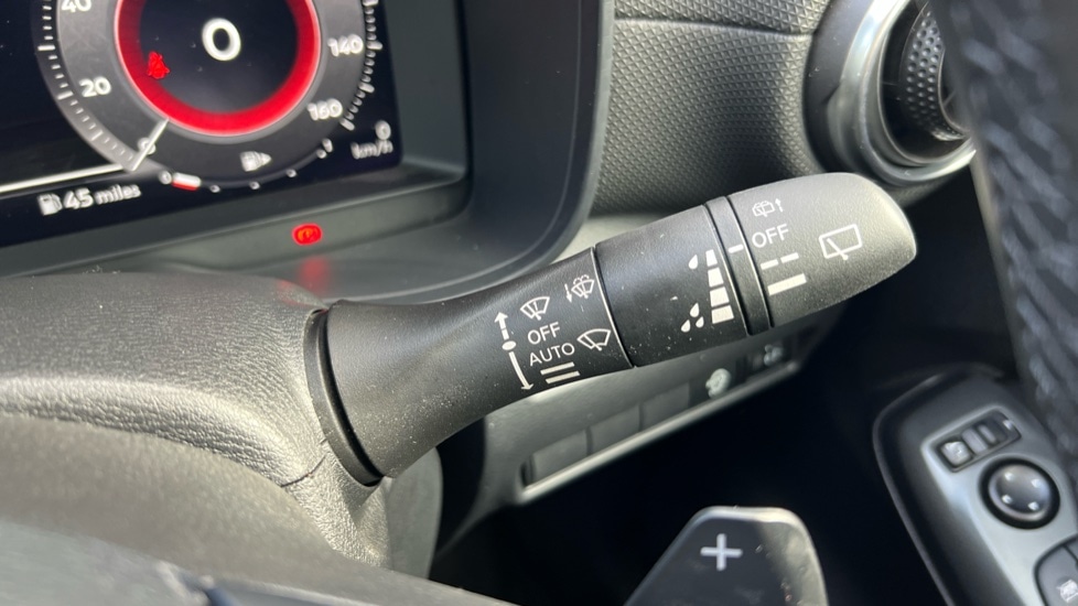 Used Nissan Juke 2024 for sale - 76008050: Photo 28