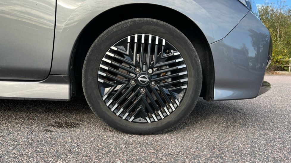 Used Nissan Leaf 2022 for sale - 76552426: Photo 4