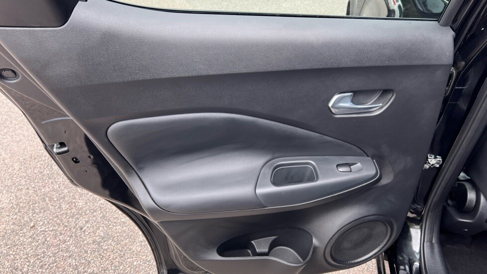 Used Nissan Juke 2024 for sale - 76008018: Photo 20