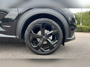 Used Nissan Juke 2024 for sale - 76008018: Photo
