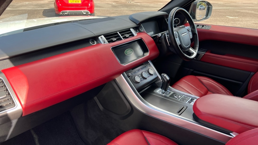 Used Land Rover Range Rover Sport 2017 for sale - 76615370: Photo 10