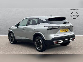 Used Nissan Qashqai 2025 for sale - 76154736: Photo