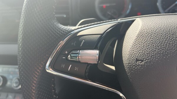 Used Skoda Karoq 2022 for sale - 74607991: Photo 25
