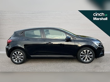 Used Renault Clio 2022 for sale - 76124655: Photo