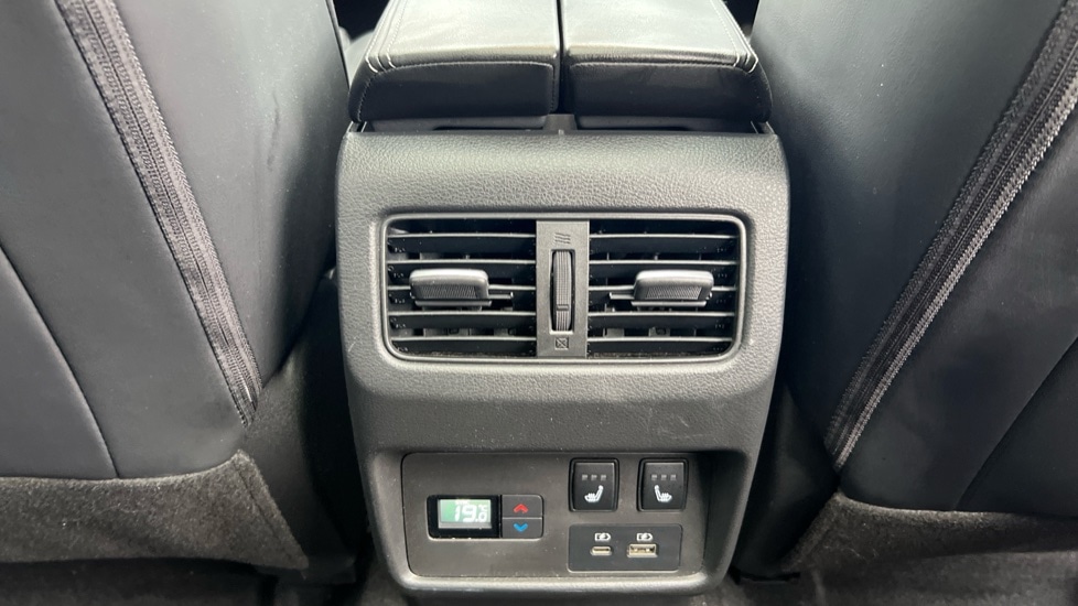 Used Nissan X-Trail 2024 for sale - 76888623: Photo 35