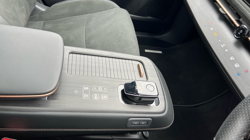 Used Nissan ARIYA 2025 for sale - 77004965: Photo 30