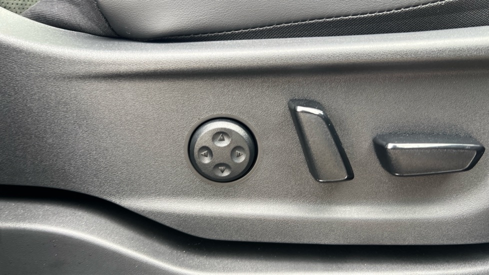 Used Nissan ARIYA 2025 for sale - 77004965: Photo 34