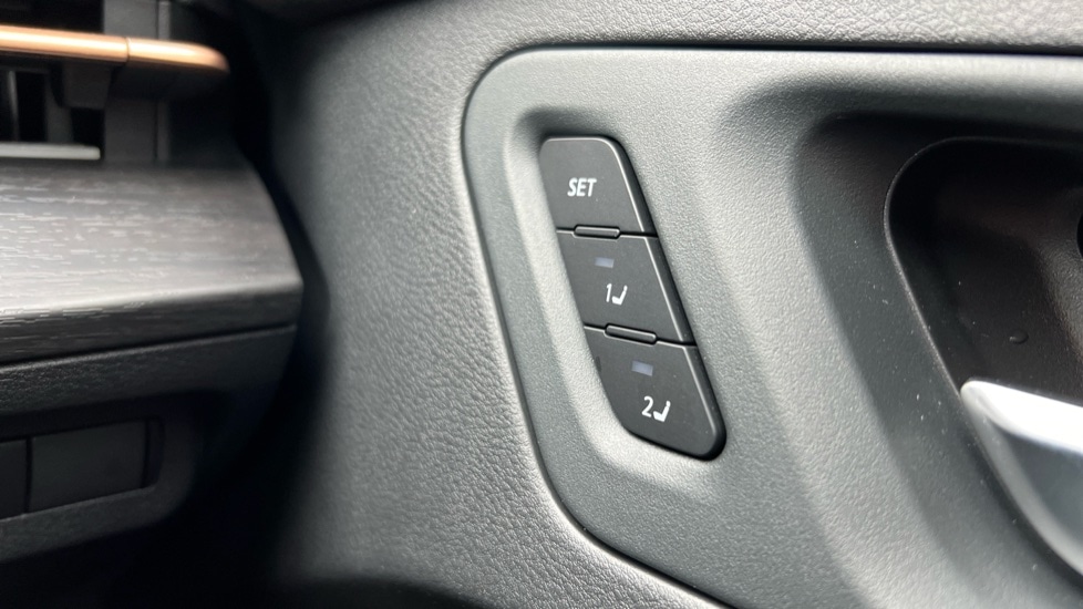 Used Nissan ARIYA 2025 for sale - 77004965: Photo 47