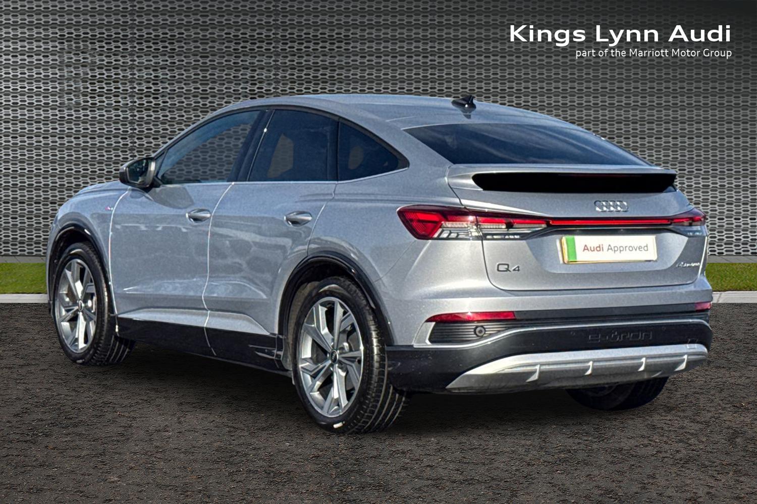 Used Audi Q4 e-tron 2021 for sale - 77627320: Photo 3