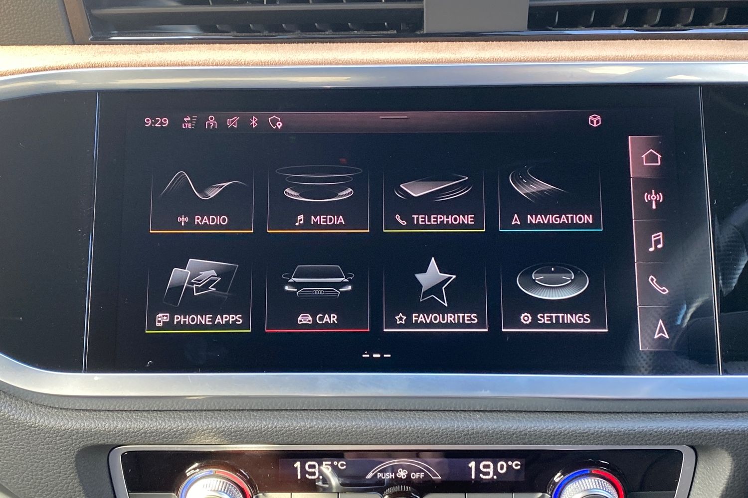 Used Audi Q3 2022 for sale - 76674312: Photo 17