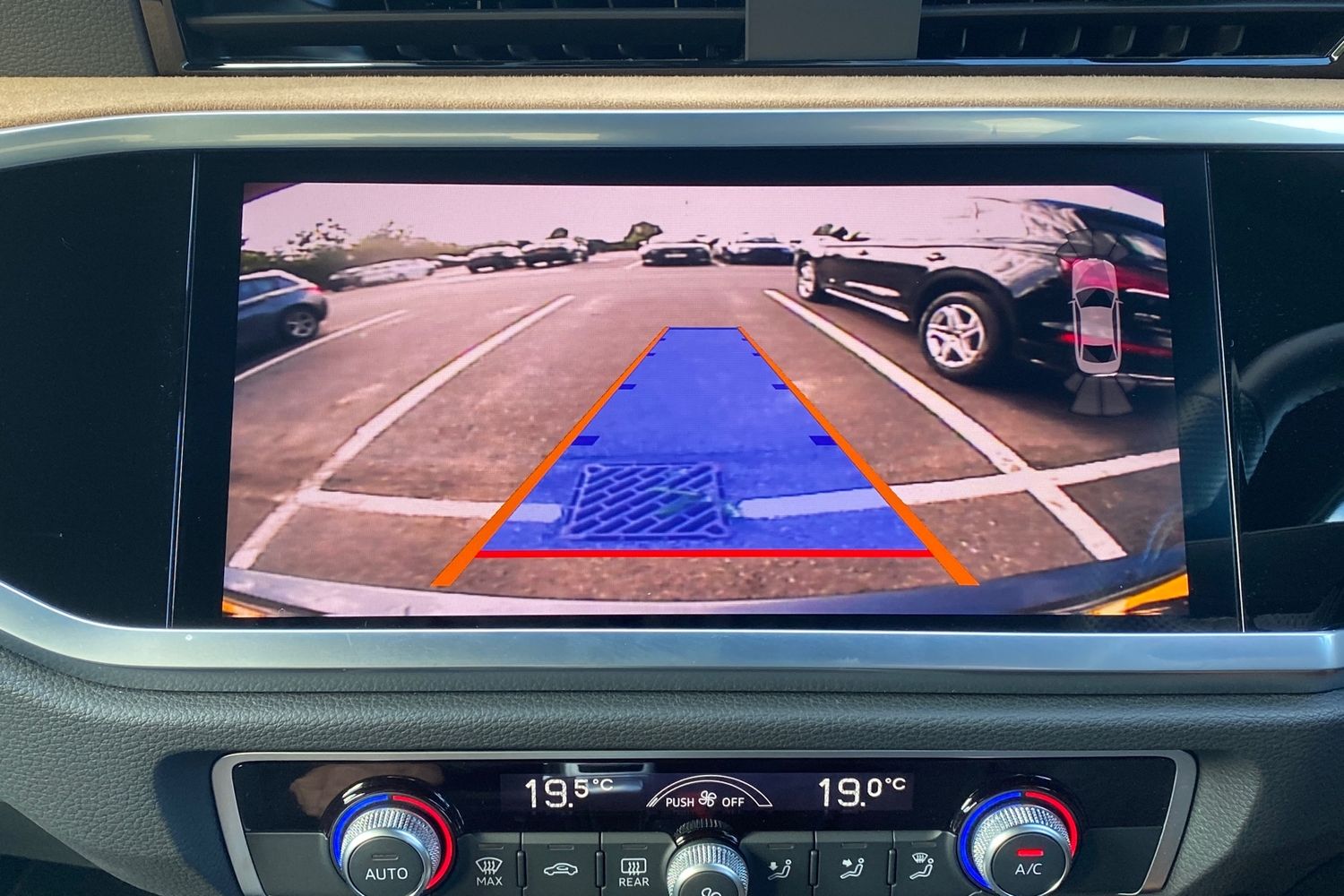 Used Audi Q3 2022 for sale - 76674312: Photo 19