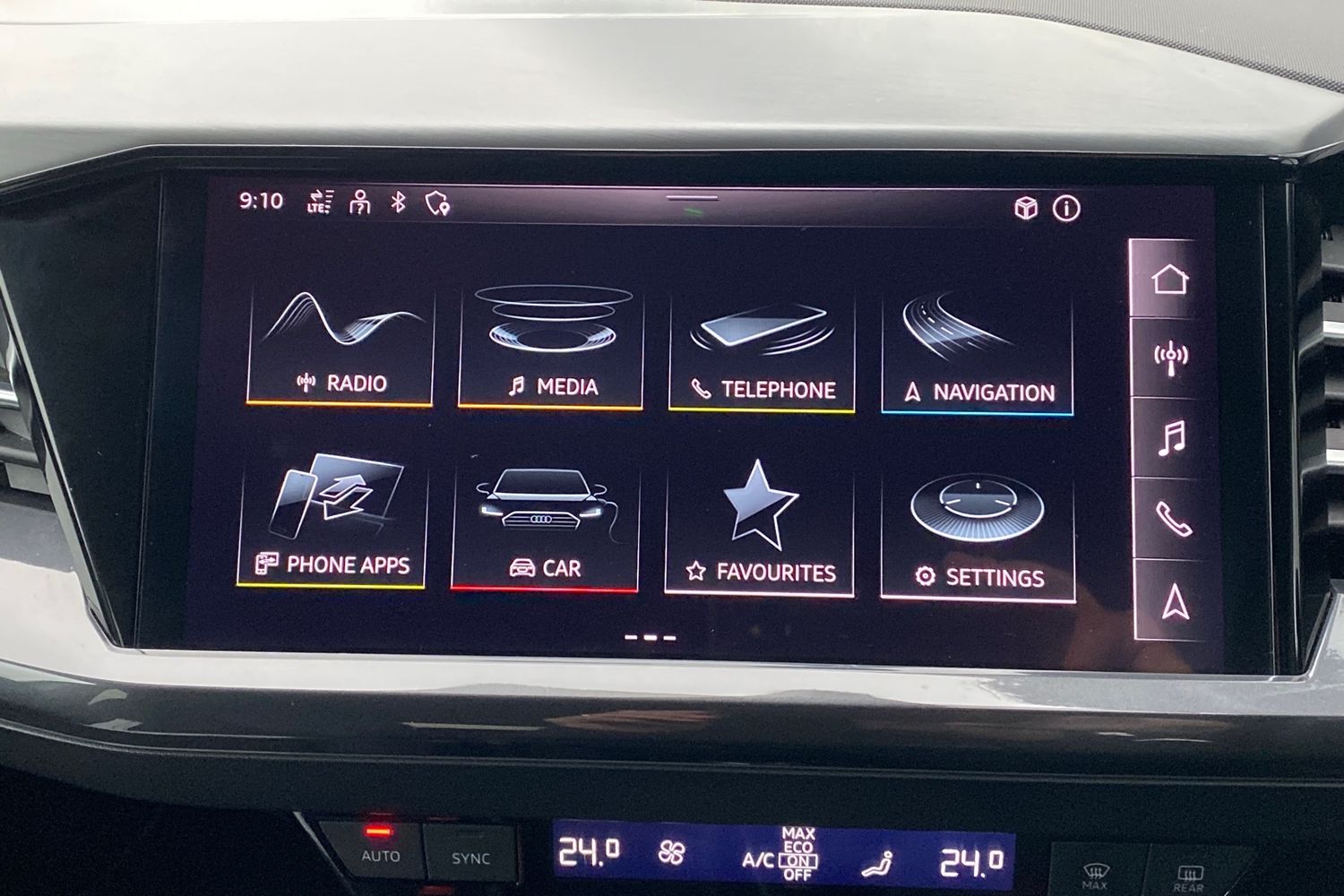 Used Audi Q4 e-tron 2022 for sale - 76674376: Photo 17