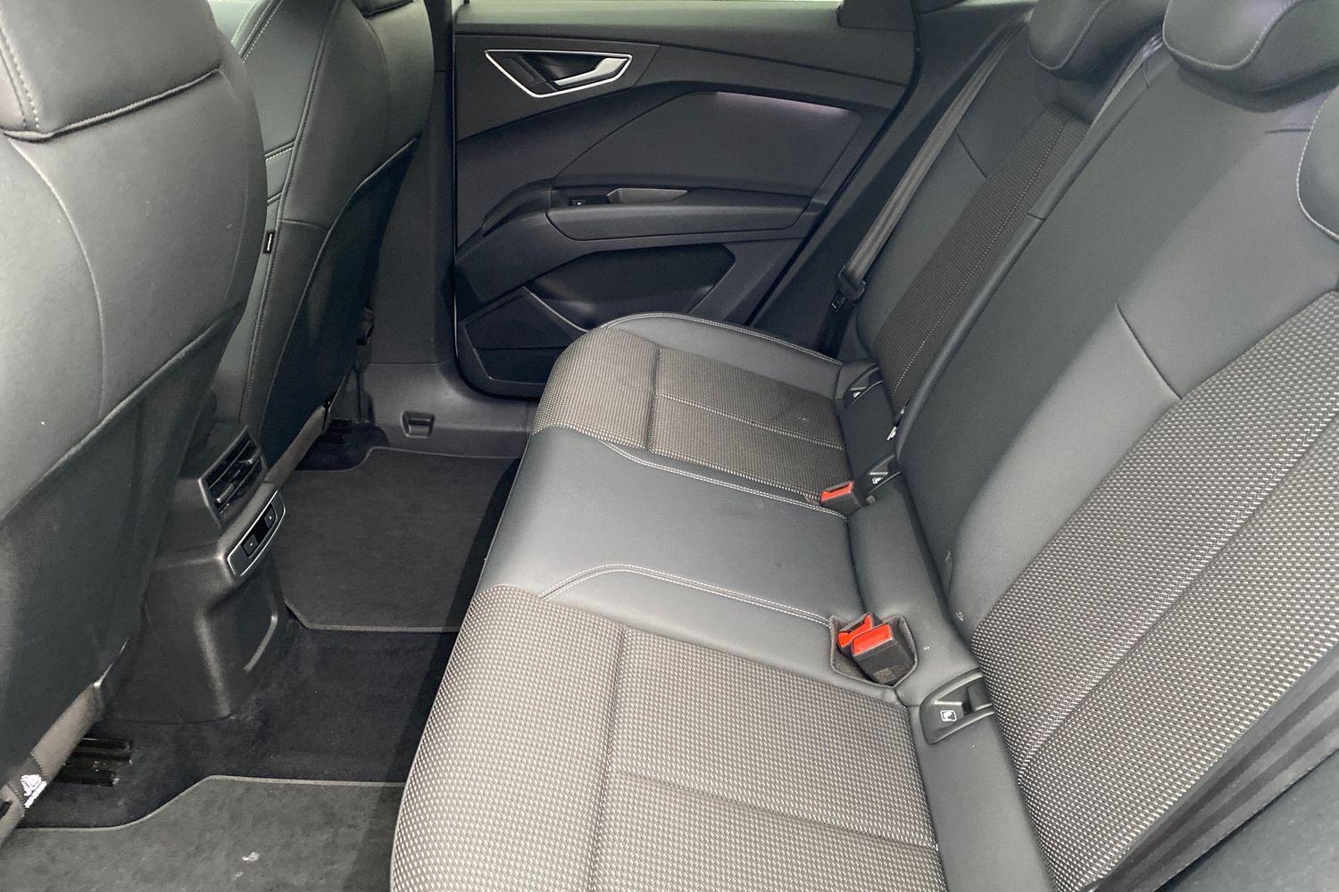 Used Audi Q4 e-tron 2022 for sale - 76674376: Photo 8