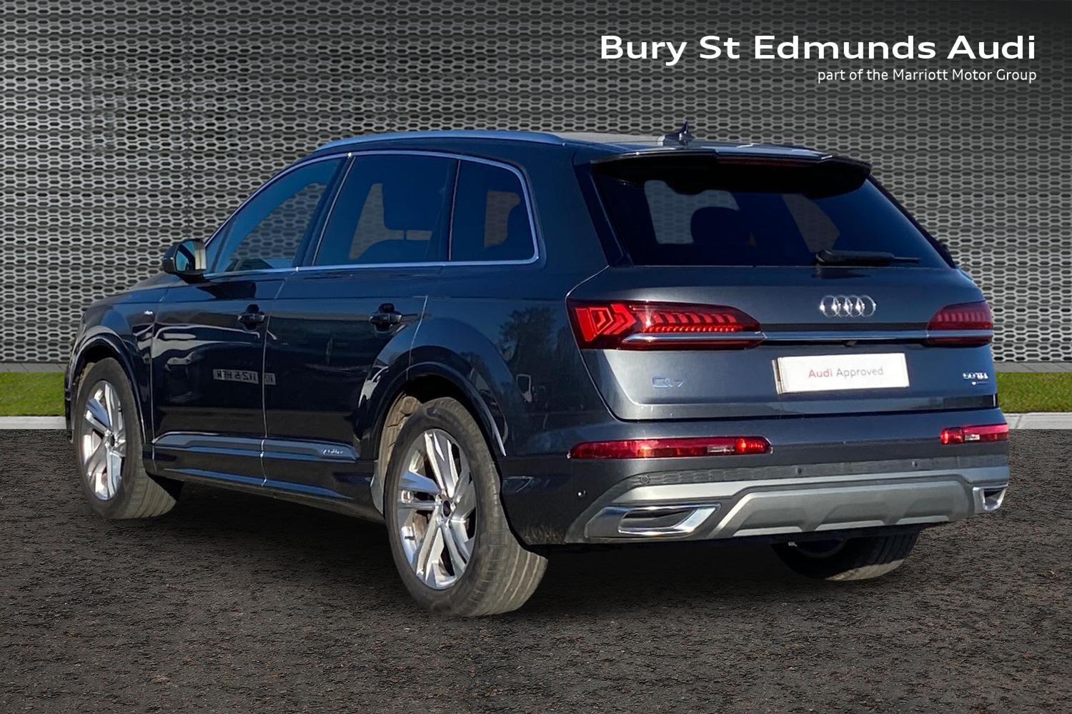 Used Audi Q7 2023 for sale - 76676856: Photo 3