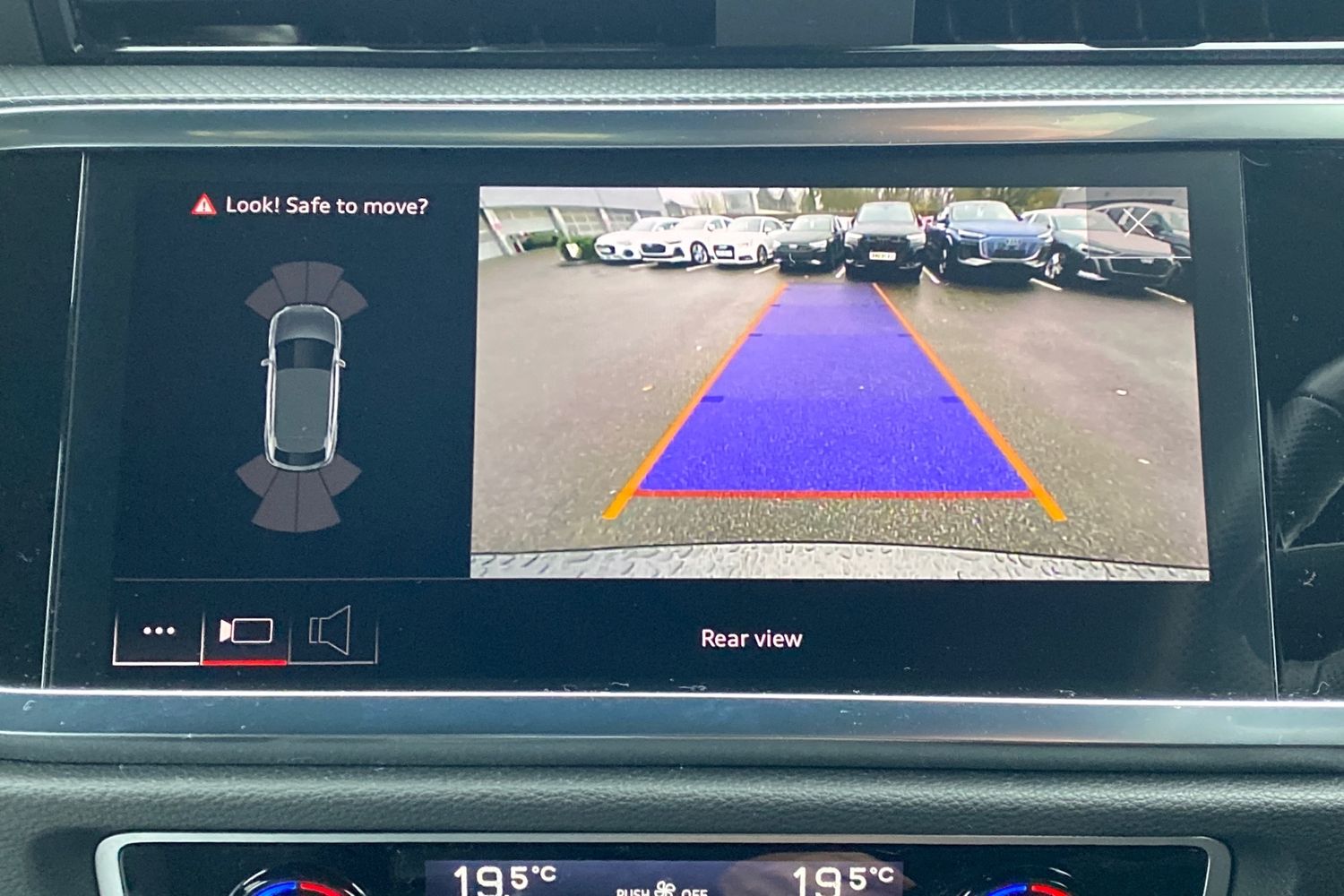 Used Audi Q3 2024 for sale - 76678317: Photo 19