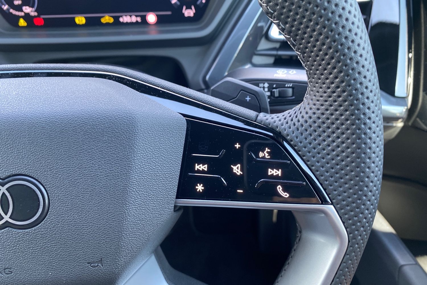 Used Audi Q4 e-tron 2025 for sale - 76885112: Photo 15